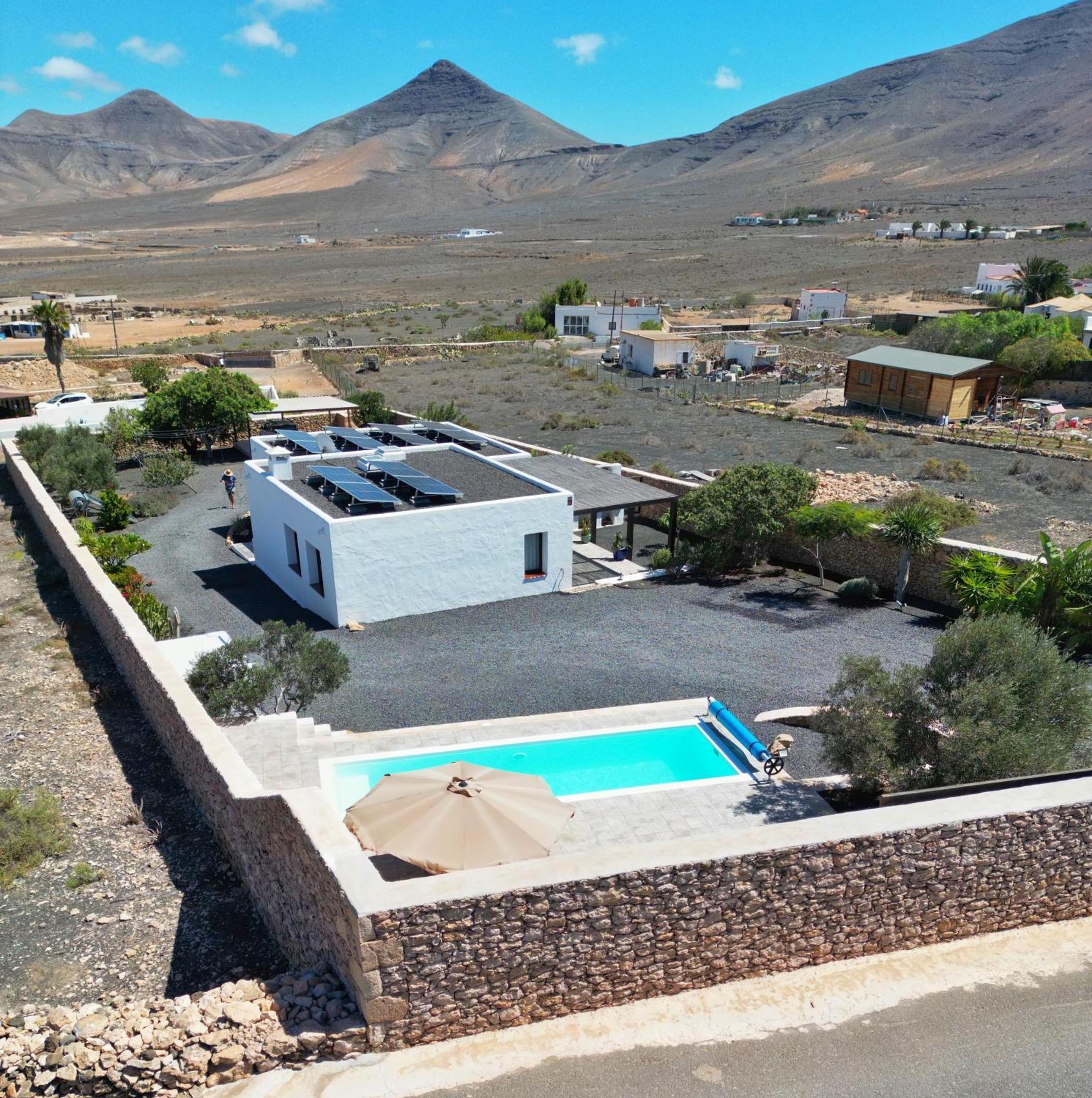 Casa Marisa With Heated Pool & Garden Villa ตินดายา ภายนอก รูปภาพ